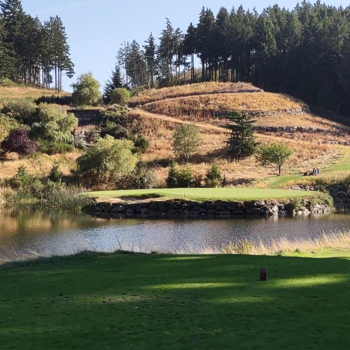 Bear Mountain Golf Club: Mountain Par 71 & 73, Victoria