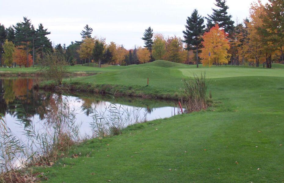 Club de Golf La Madeleine: Le Doral, Sainte-madeleine