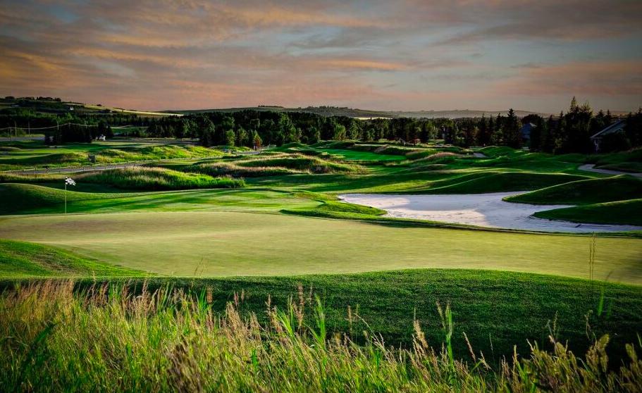 Heritage Pointe Golf Club: Pointe/Desert, Alberta