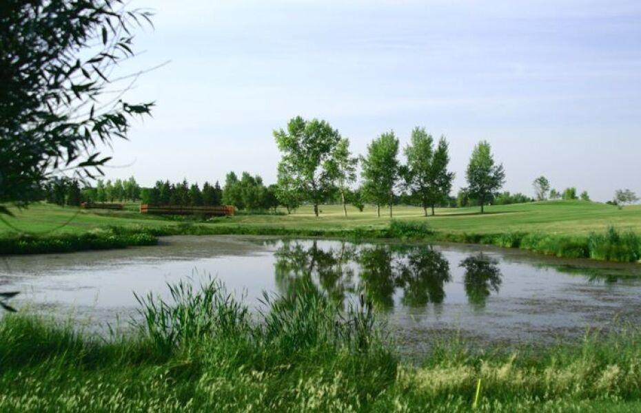 John Blumberg Golf Course: Emerald, Headingley