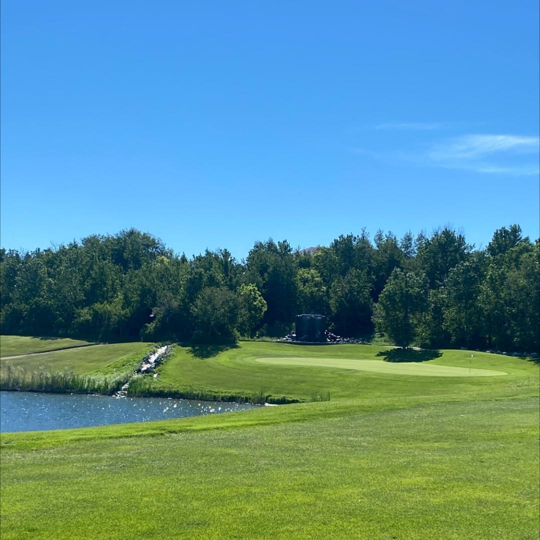 Legends Golf and Country Club: Traditions/Champions, Sherwood Park