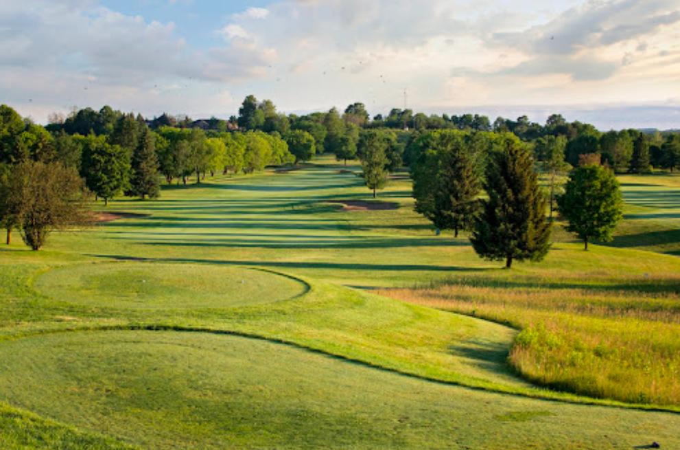 Mill Run Golf and Country Club: Grist / Wheel, Uxbridge