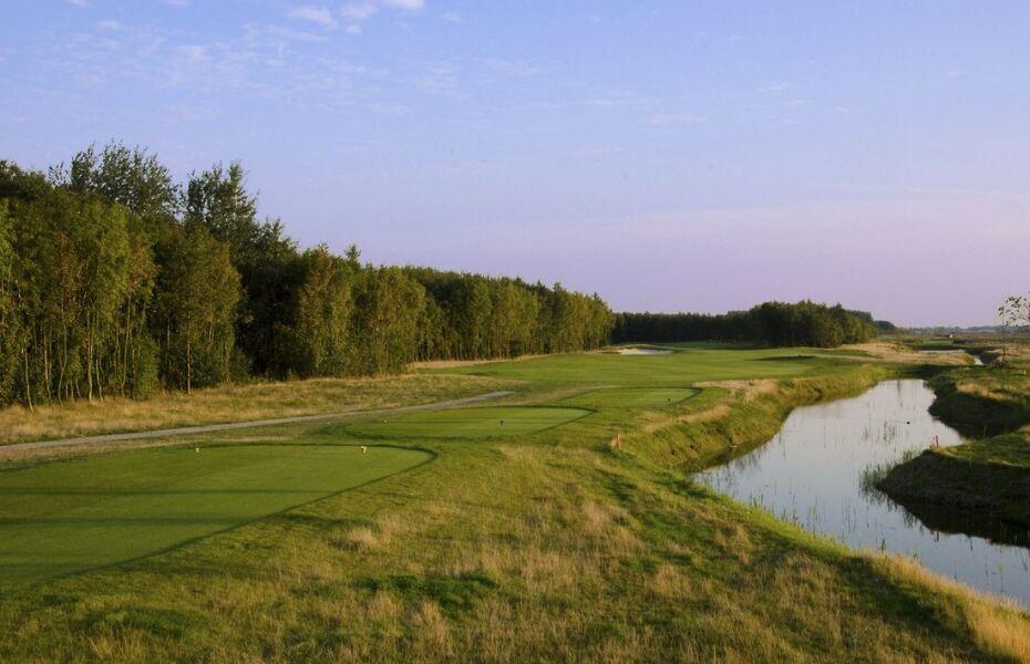 Golfbaan Bentwoud: A/B, Benthuizen