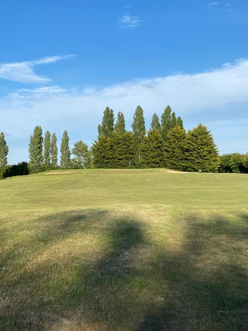 Ballards Gore Golf Club: Hole 9 Par 3, Essex