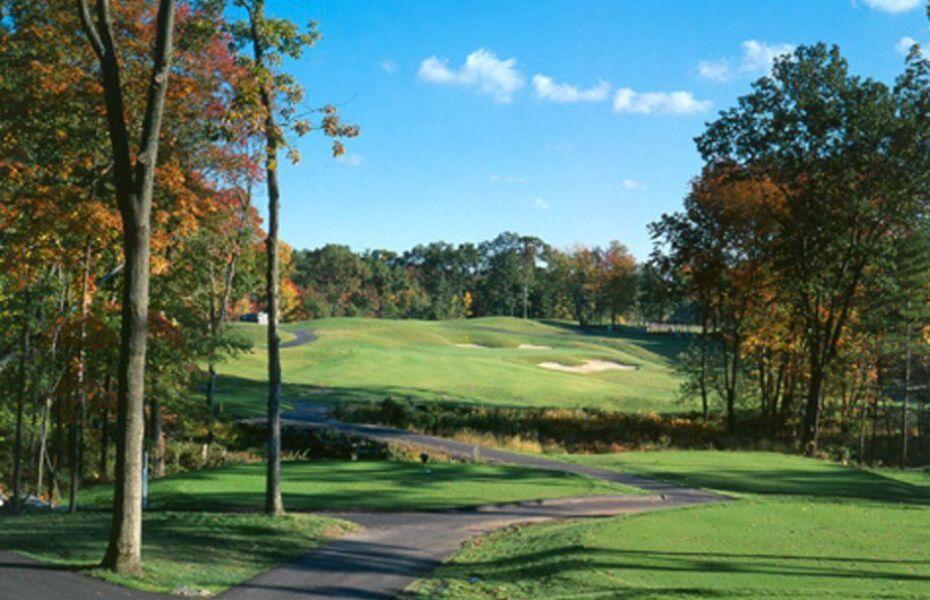 Cyprian Keyes Golf Club: Par-3, Boylston