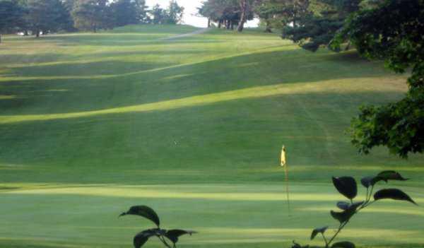 Briarwood Golf Club: Front/Back, Caledonia