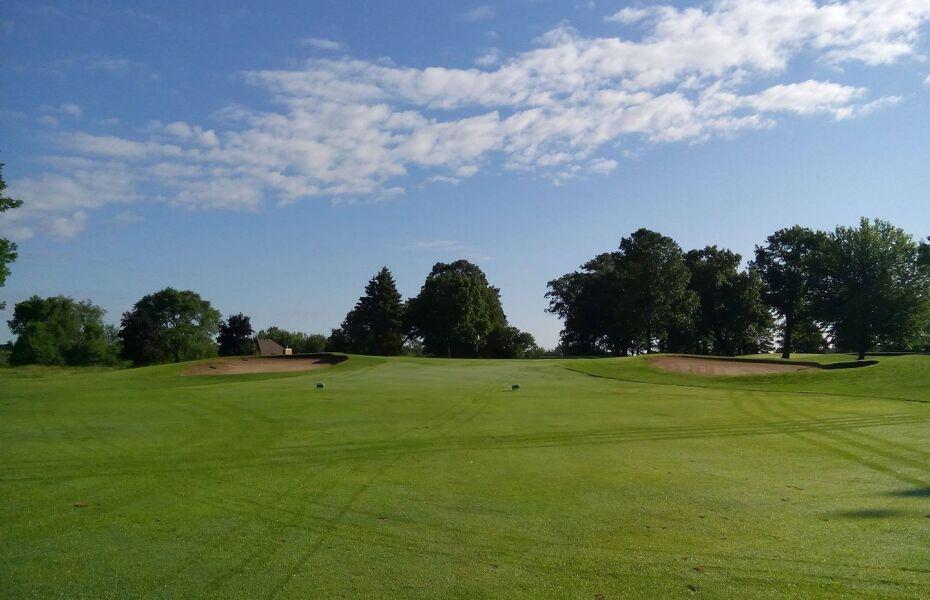 Majestic Oaks: Signature, Andover