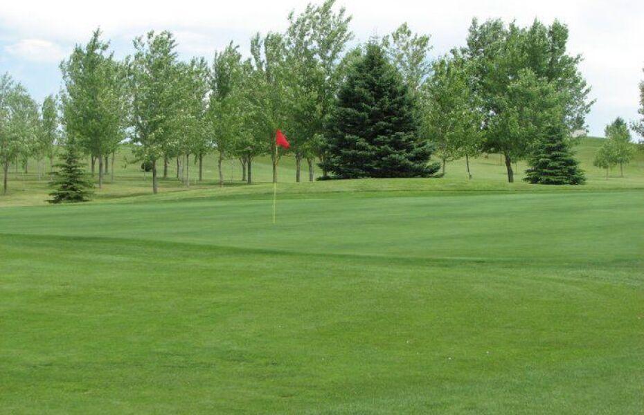 Tipsinah Mounds Golf Course, Elbow Lake
