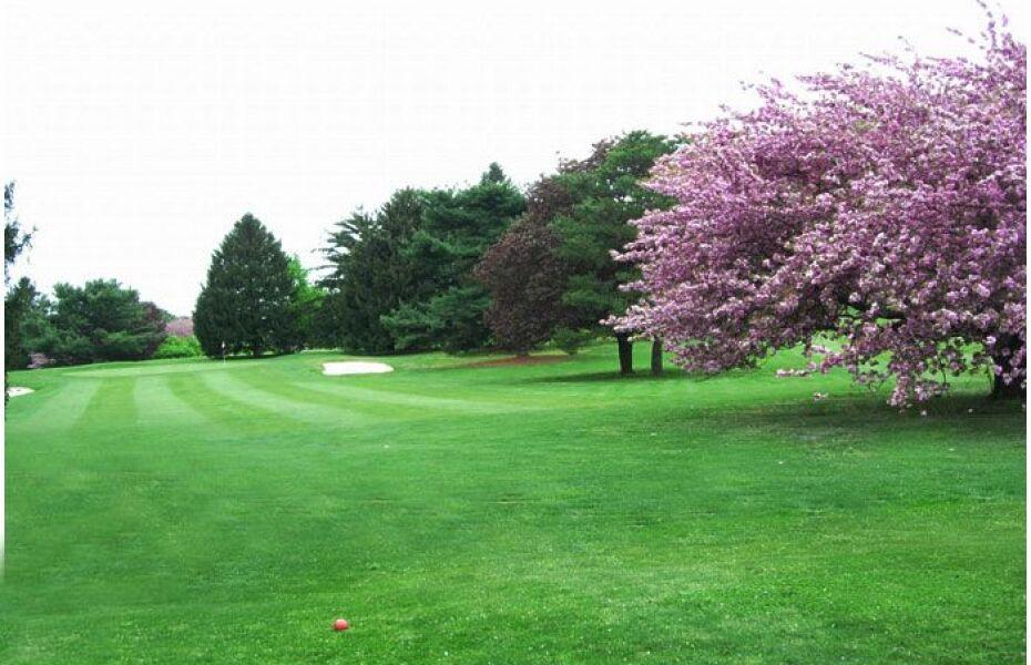 Bel-Aire Golf Course: Par 60, Belmar