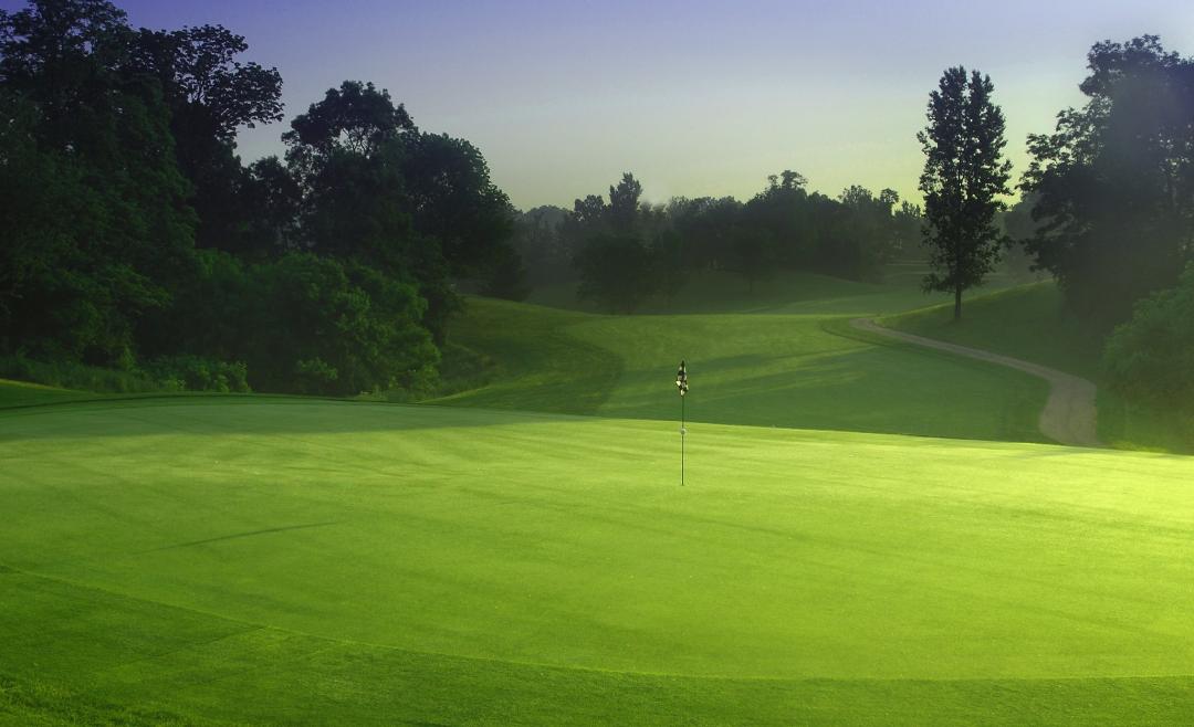 Neumann Golf Course: Red/White, Cincinnati