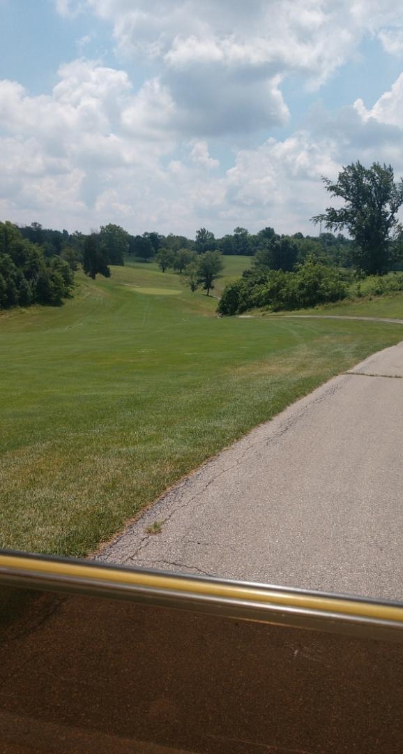 Neumann Golf Course: White/Blue, Cincinnati
