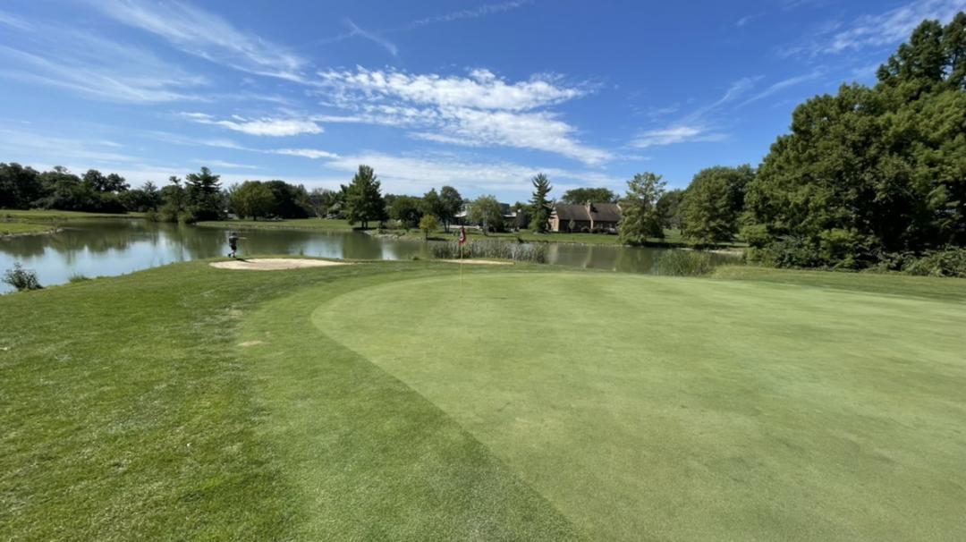 The Grizzly Golf & Social Lodge: The Grizzly, Mason