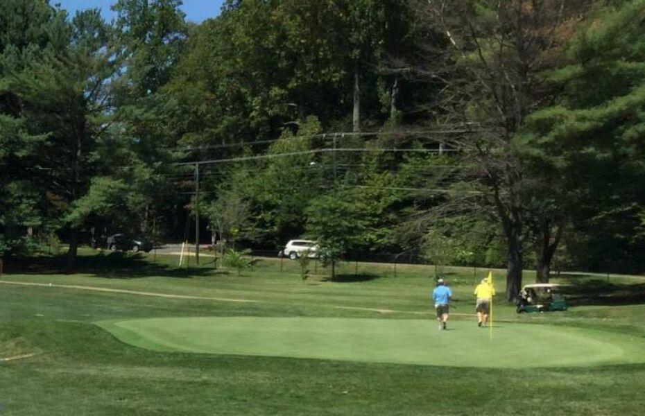 Army Navy Country Club: Fairfax - Red/White, Fairfax