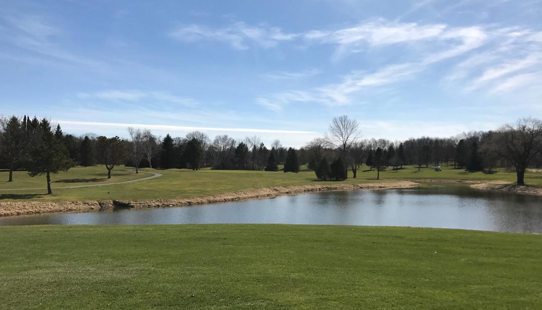 Kettle Hills Golf Course: Ponds And Woods, Richfield